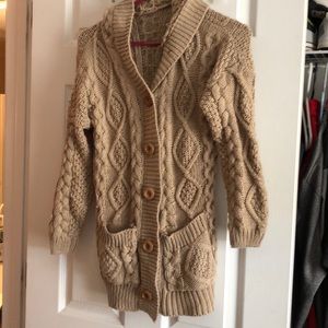 Cable knit cardigan